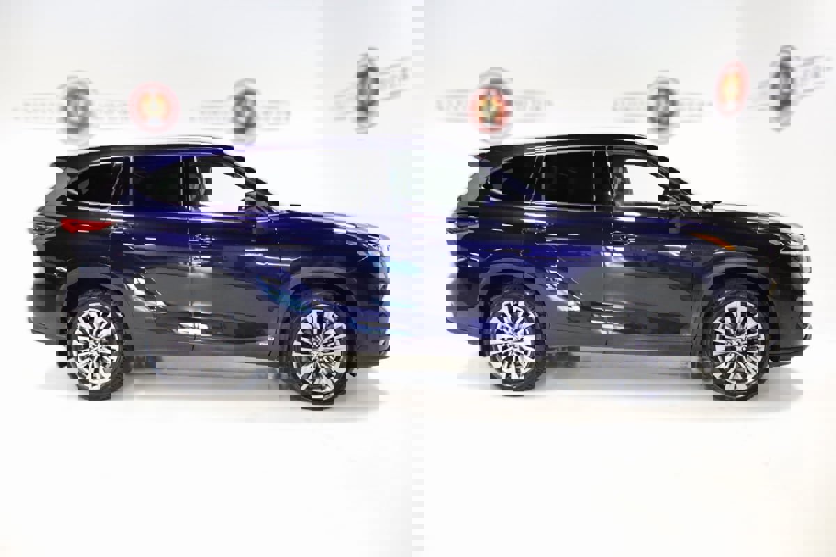 Used 2021 Toyota Highlander Platinum image 5