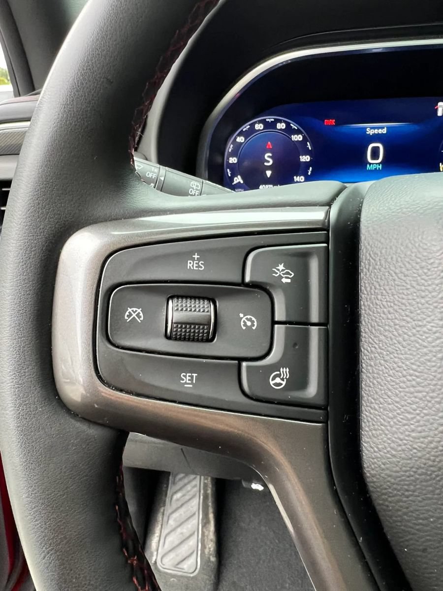 Used 2023 Chevrolet Tahoe RST w/ Luxury Package AWD/4WD image 18