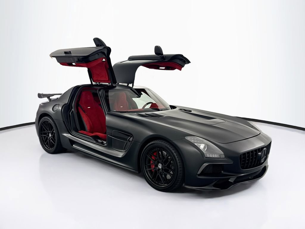 Used 2011 Mercedes-Benz SLS AMG Coupe image 38