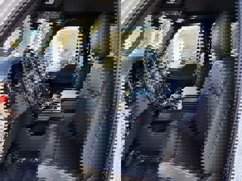 Used 2023 Ford F150 Raptor w/ Raptor Carbon Fiber Package AWD/4WD image 26