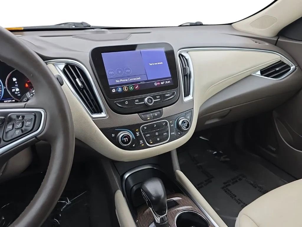 Used 2023 Chevrolet Malibu LT FWD image 18