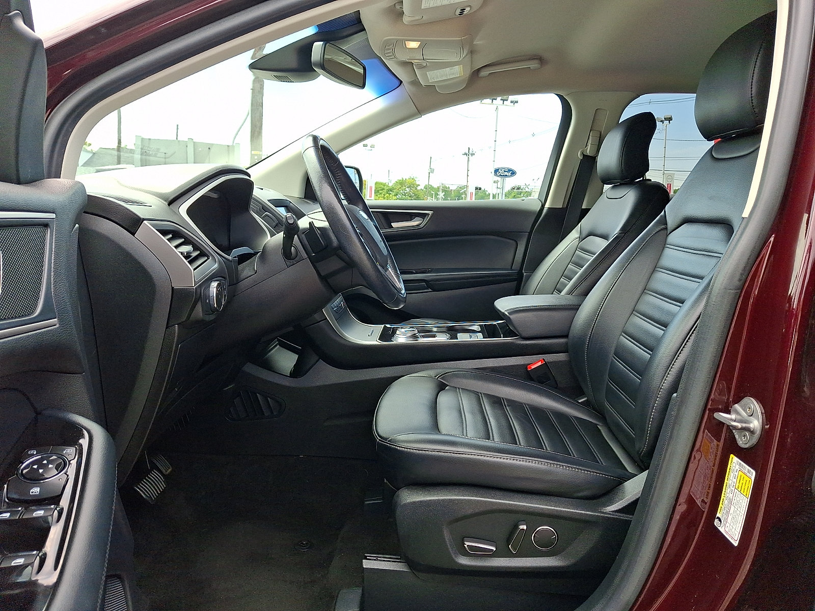 Used 2019 Ford Edge SEL w/ Equipment Group 201A AWD/4WD image 13