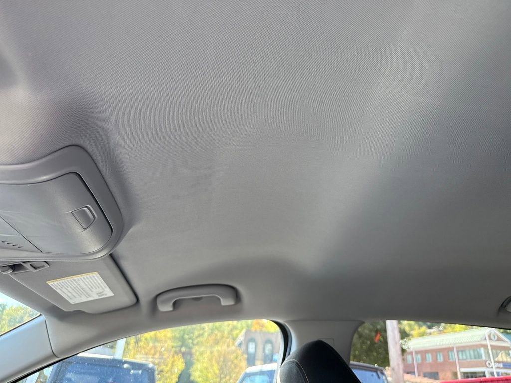 Used 2020 Chevrolet Equinox LT image 22