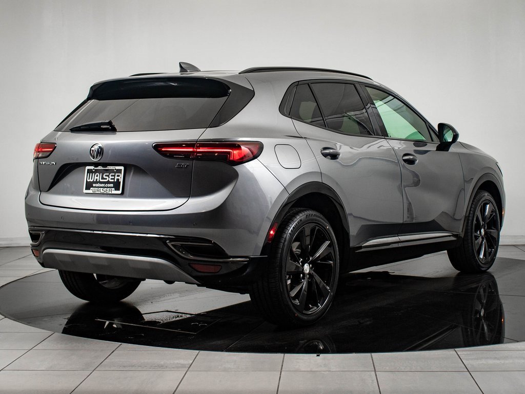 Used 2021 Buick Envision Essence w/ Sport Touring Package image 10