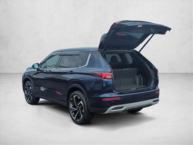 Used 2022 Mitsubishi Outlander SE image 9