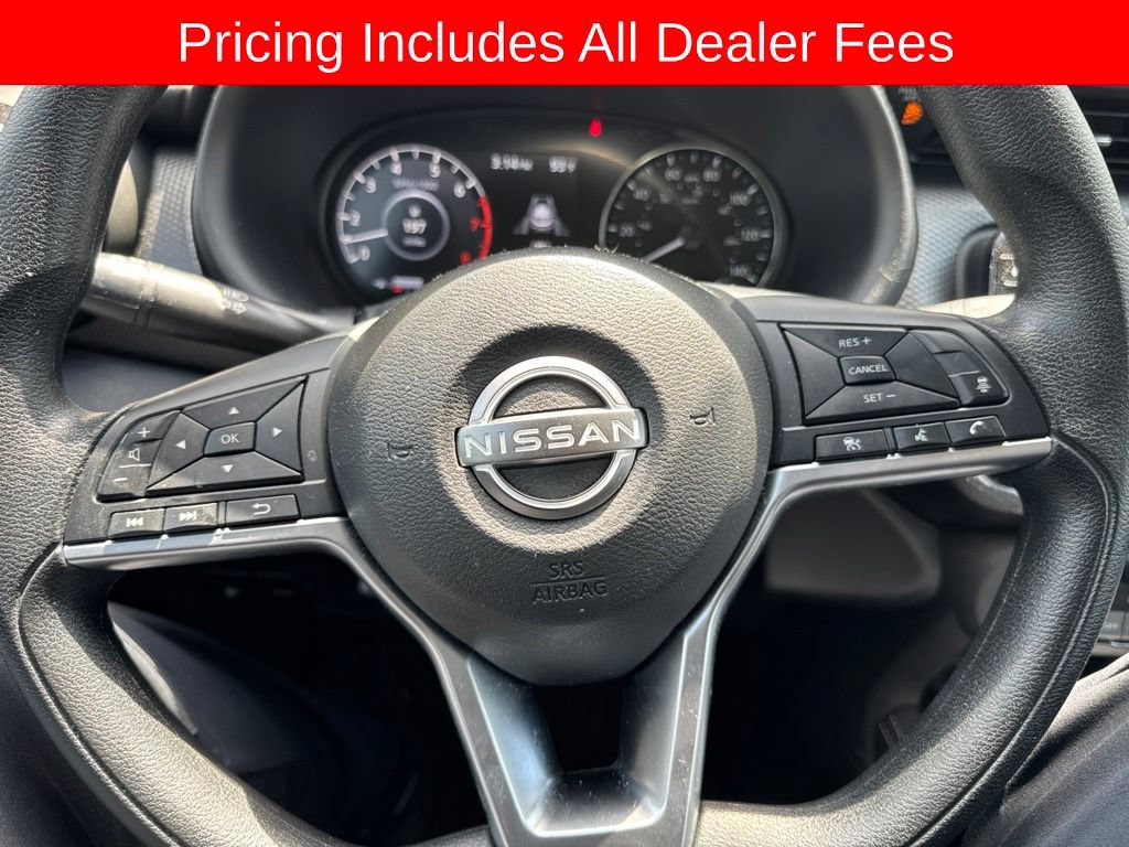 Certified 2022 Nissan Kicks SV FWD image 15