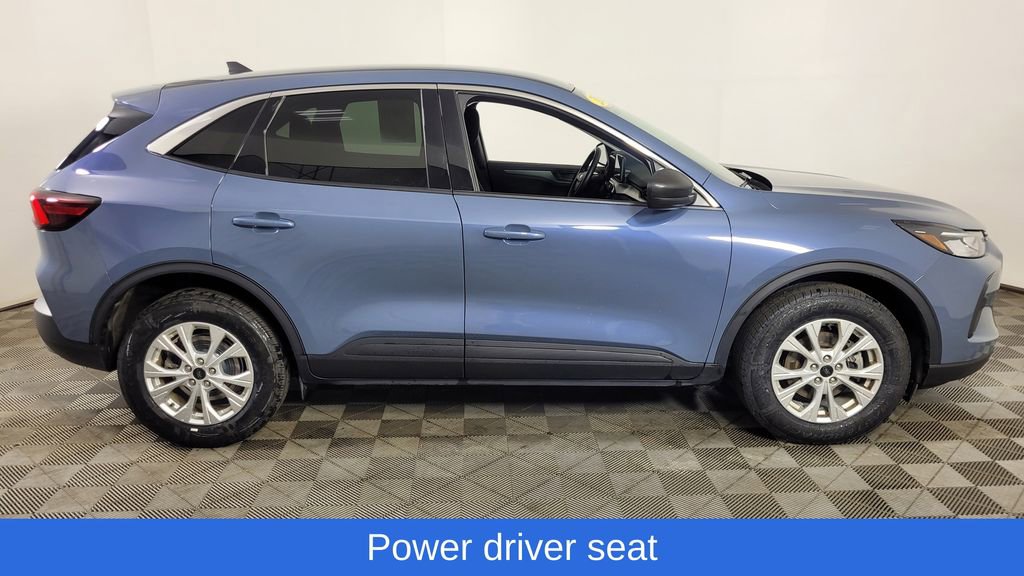 Used 2023 Ford Escape Active image 9