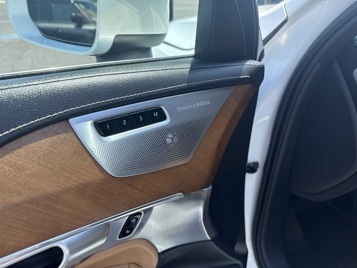 Used 2018 Volvo XC90 T6 Inscription w/ Luxury Package AWD/4WD image 12