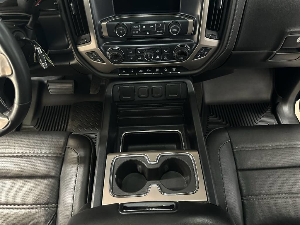 Used 2017 GMC Sierra 2500 Denali w/ Duramax Plus Package image 37