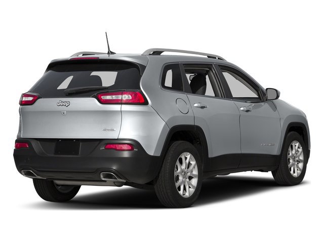 Used 2016 Jeep Cherokee Latitude w/ Comfort/Convenience Group AWD/4WD image 5