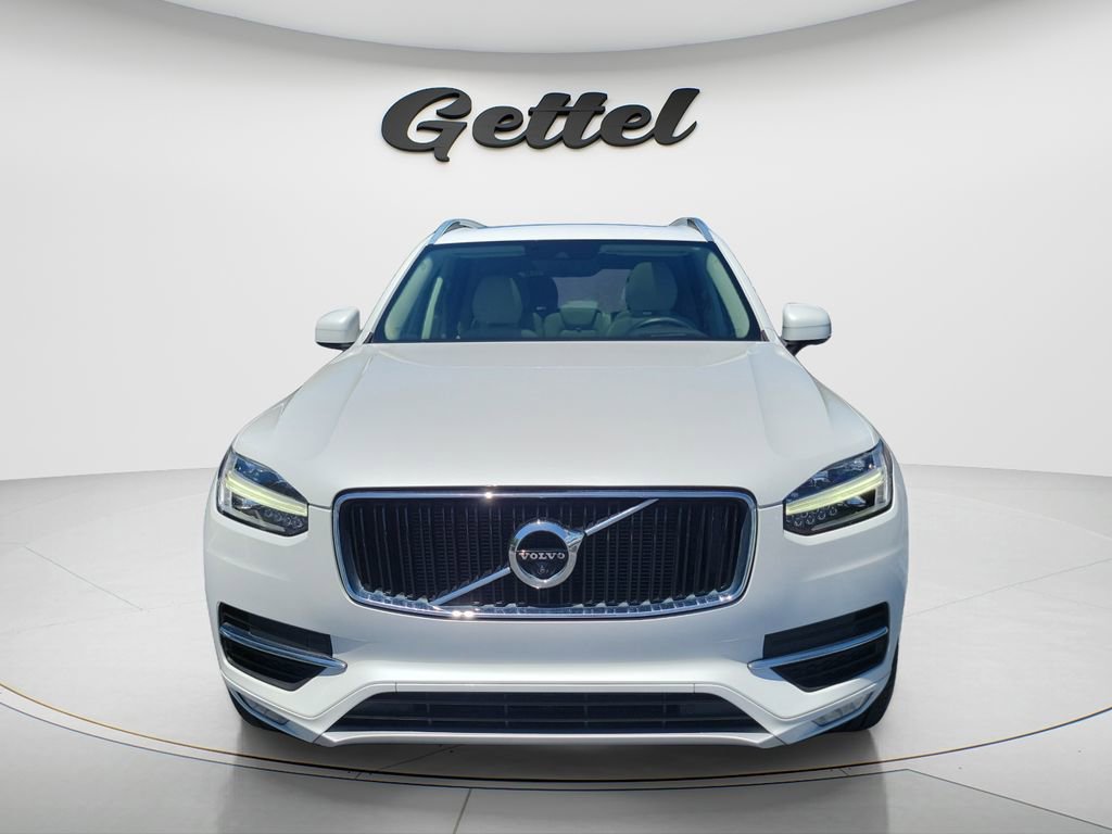 Used 2018 Volvo XC90 T6 Momentum w/ Convenience Package image 3