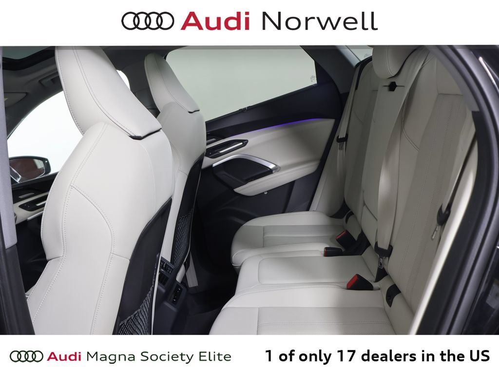 Used 2025 Audi Q5 Prestige AWD/4WD image 24