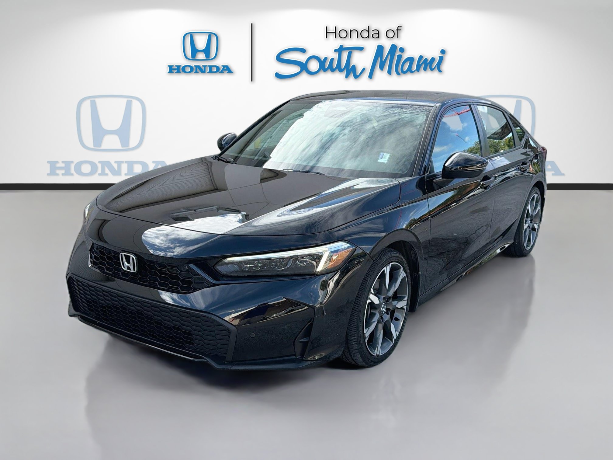 Used 2025 Honda Civic Sport image 3