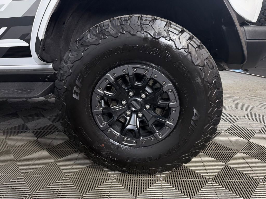 Used 2025 Ford Bronco Raptor AWD/4WD image 11