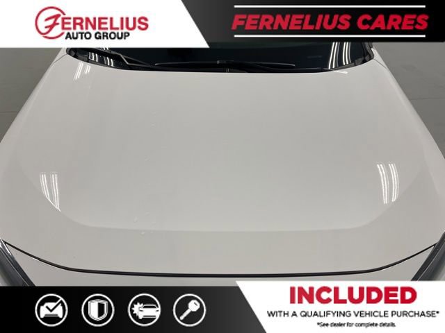 Used 2022 Toyota RAV4 LE image 10