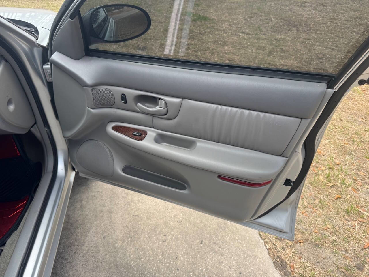 Used 2003 Buick Century Custom image 19