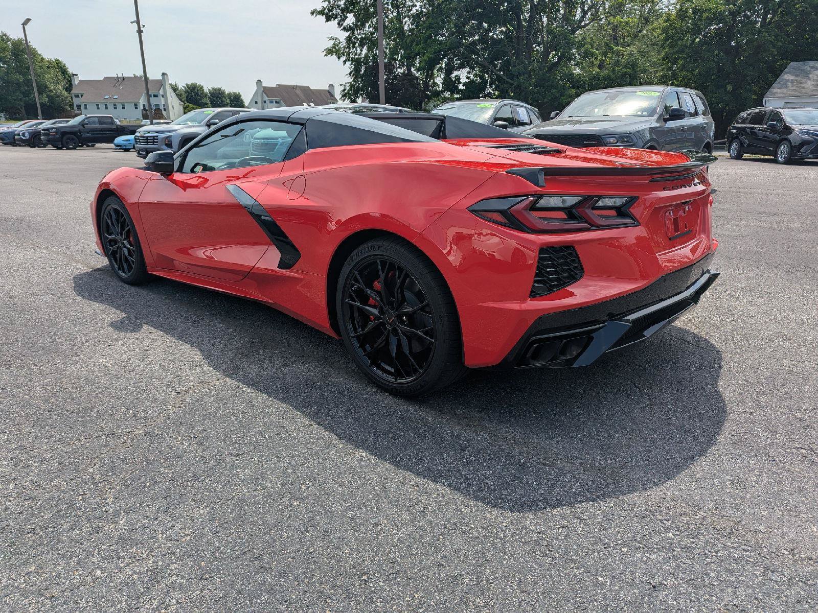 Certified 2025 Chevrolet Corvette Stingray Preferred Conv w/ Stealth Interior Trim Package RWD image 6