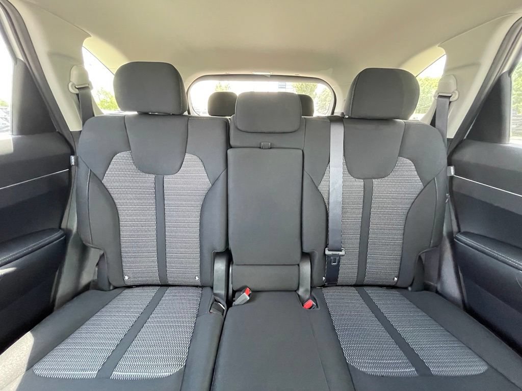 New 2026 Kia Sorento LX FWD image 30