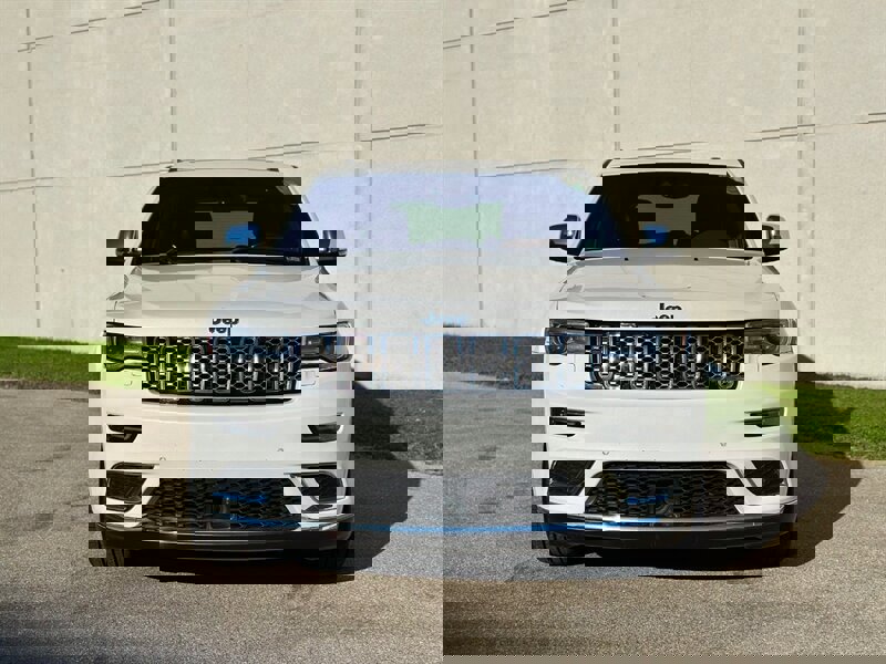 Used 2019 Jeep Grand Cherokee Summit image 5