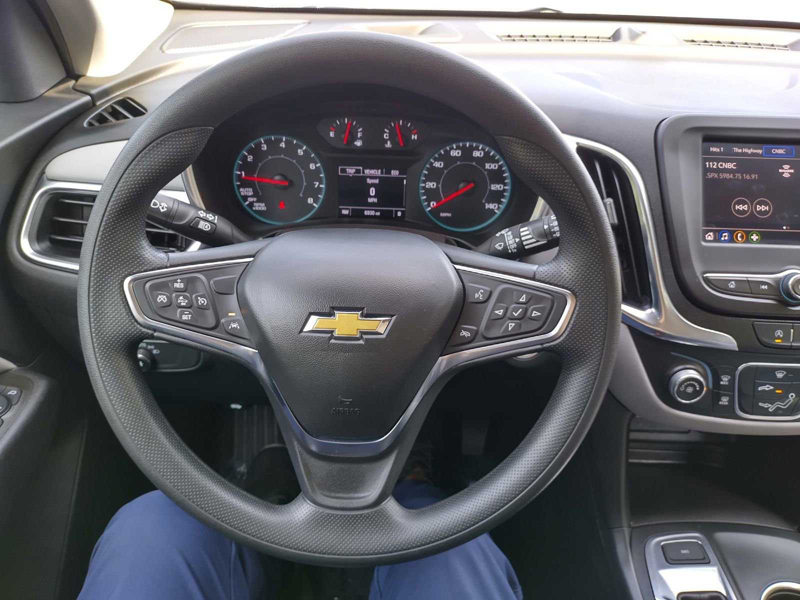 Used 2024 Chevrolet Equinox LS w/ Driver Confidence II Package image 10