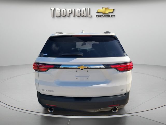 Used 2023 Chevrolet Traverse LT FWD image 4