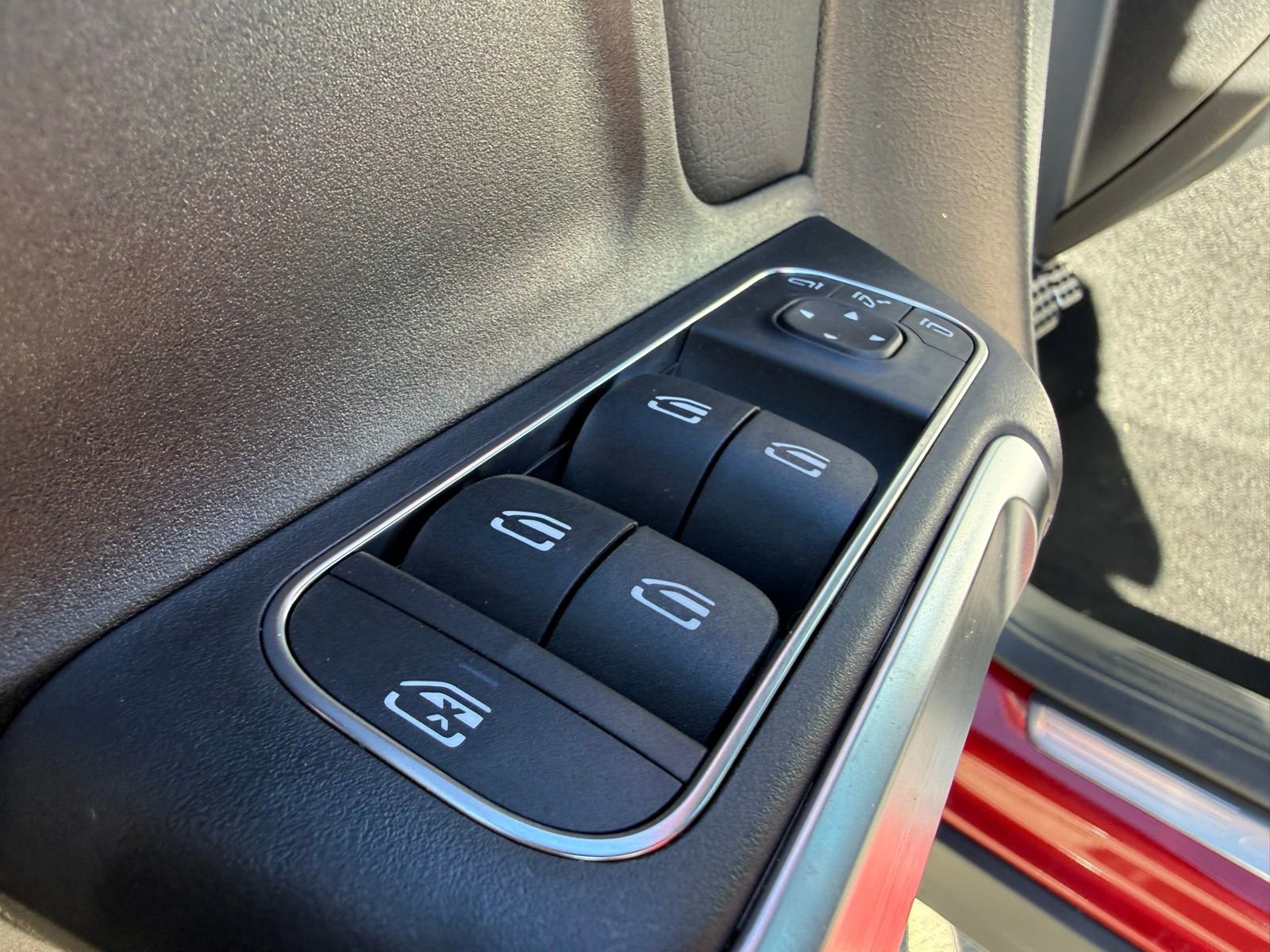 New 2026 Mercedes-Benz GLB 35 AMG 4MATIC image 15