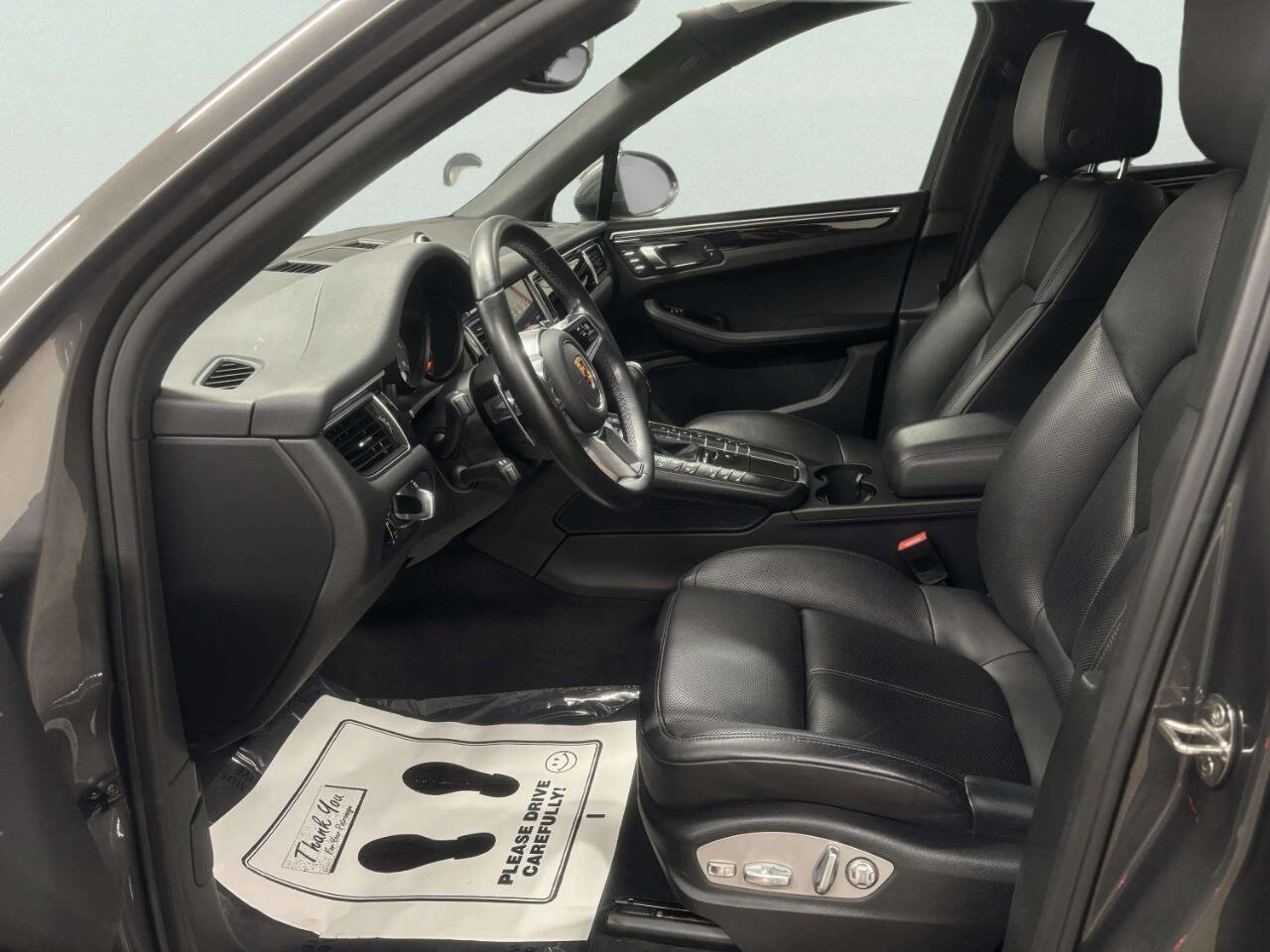 Used 2018 Porsche Macan S AWD/4WD image 15