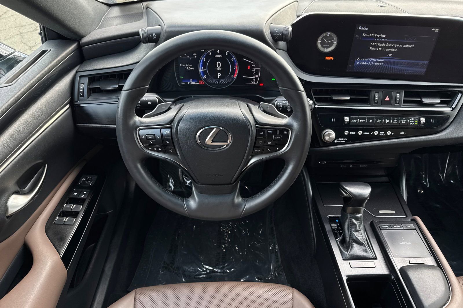 Used 2022 Lexus ES 250 w/ Accessory Package 2 AWD/4WD image 13