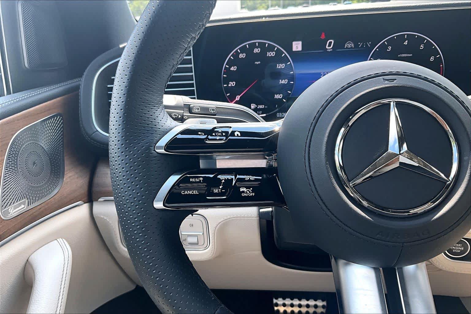 Used 2024 Mercedes-Benz GLS 450 4MATIC image 24
