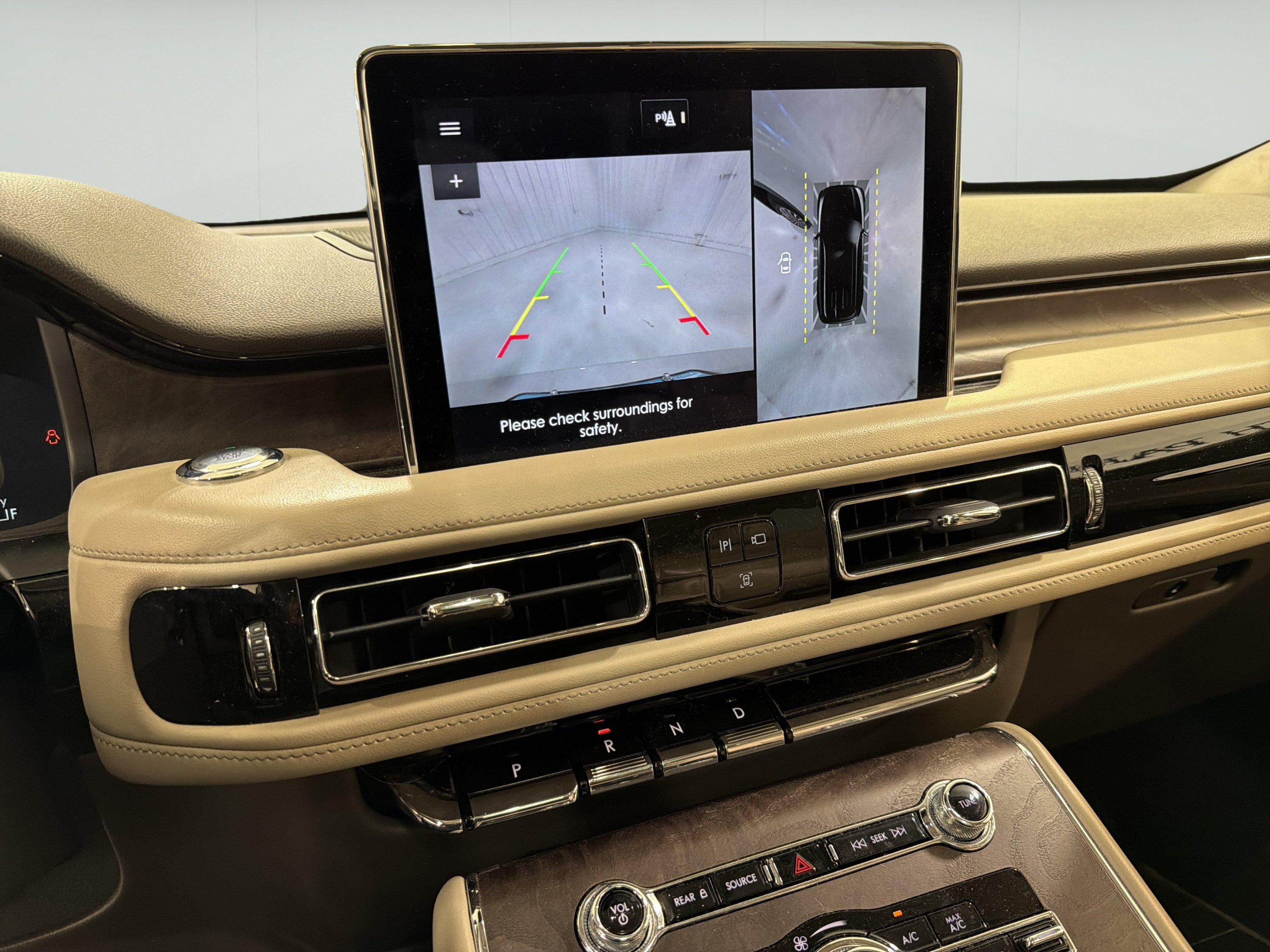 Used 2022 Lincoln Aviator Reserve w/ Equipment Group 201A AWD/4WD image 18