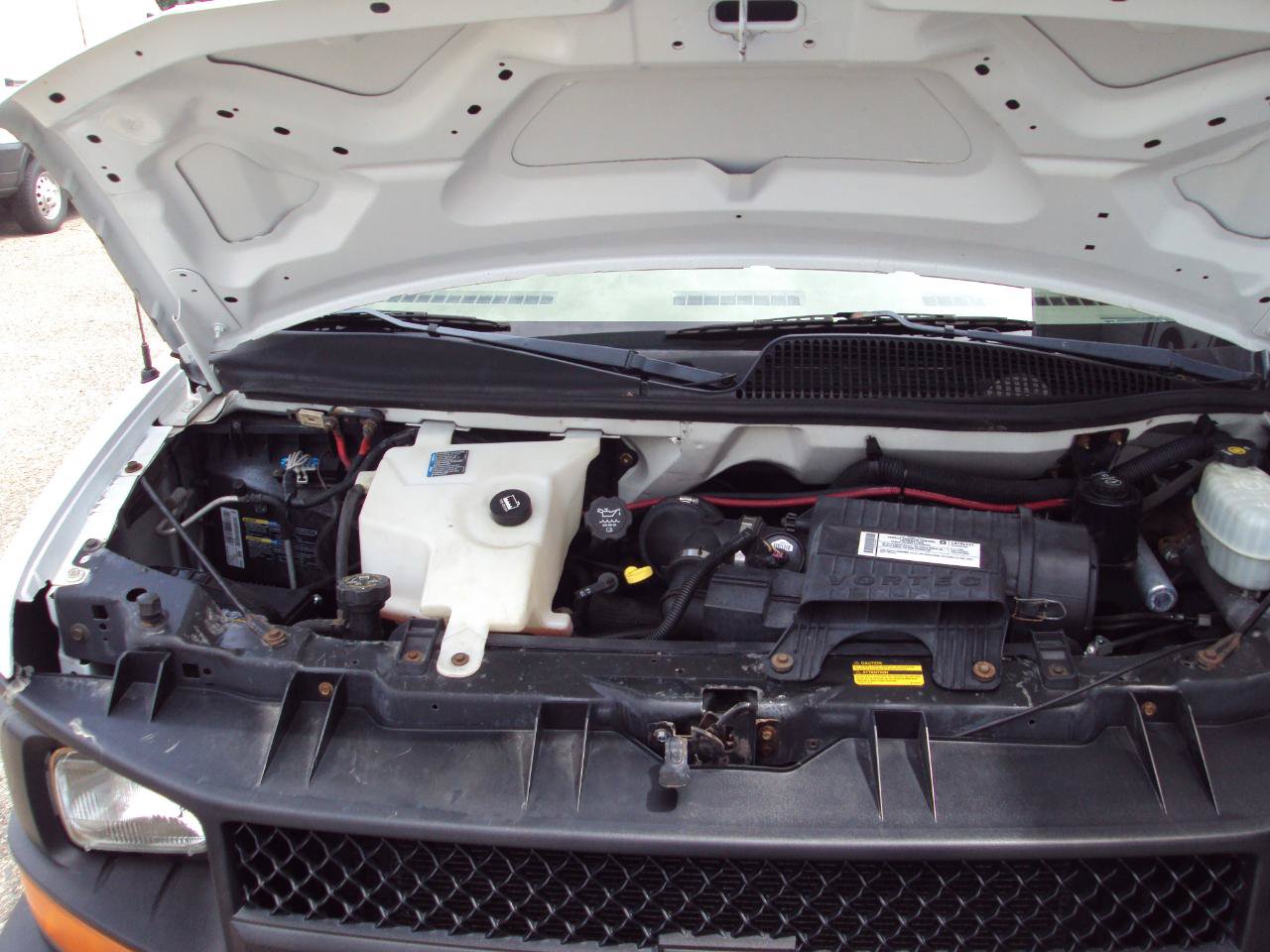Used 2007 Chevrolet Express 1500 AWD image 23