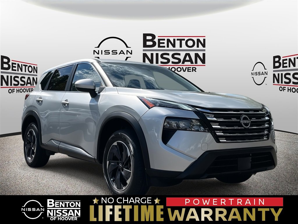 Used 2024 Nissan Rogue SV