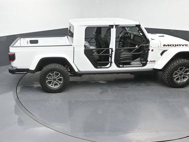 New 2026 Jeep Gladiator Mojave image 33