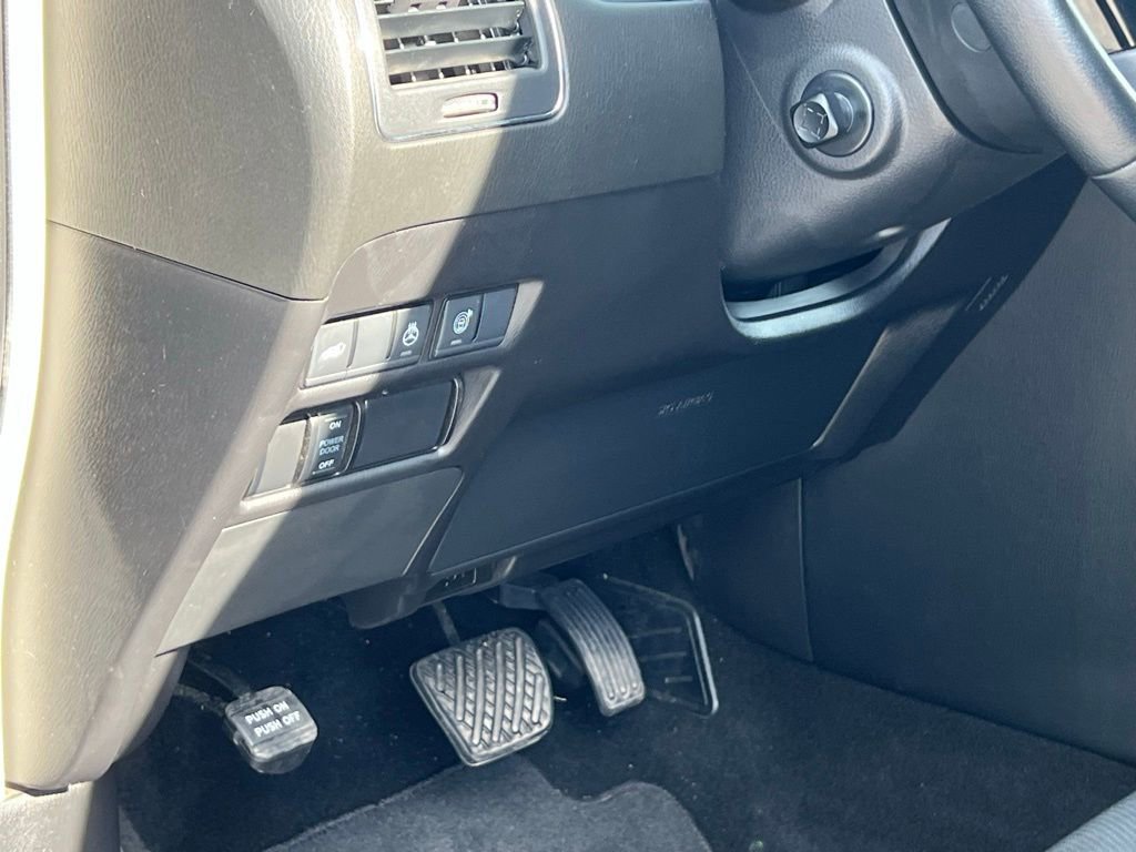 Used 2024 INFINITI QX80 Luxe image 30