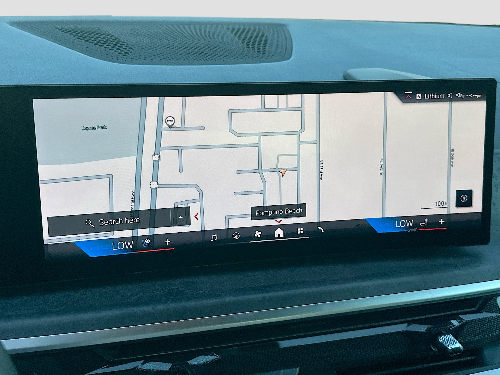 Used 2025 BMW X5 sDrive40i image 14