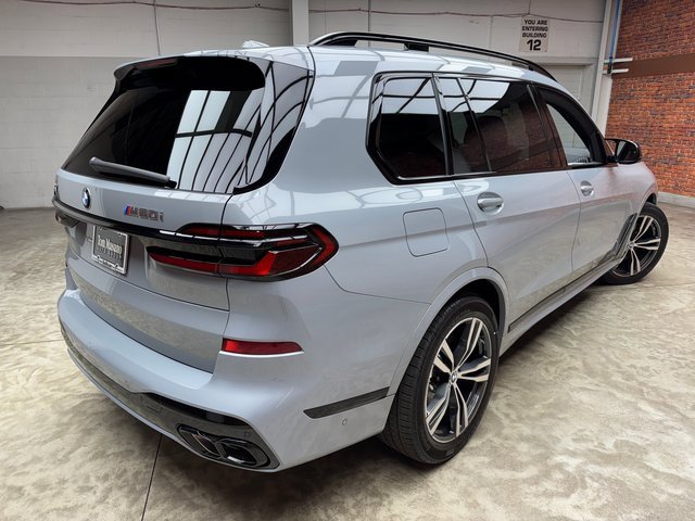 New 2026 BMW X7 M60i image 5