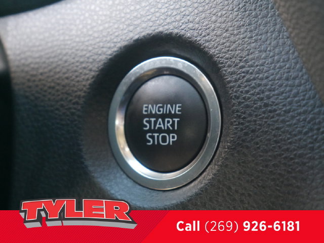Used 2025 Toyota Corolla LE w/ LE Premium Package FWD image 28