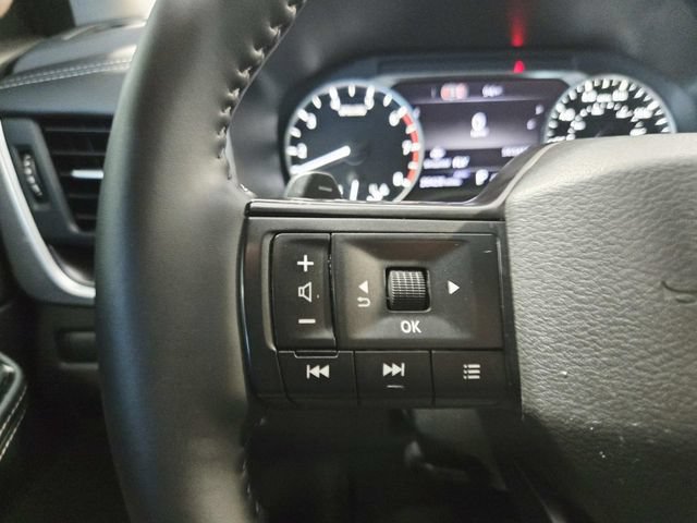 Used 2026 Nissan Rogue SV w/ SV Premium Package AWD/4WD image 16