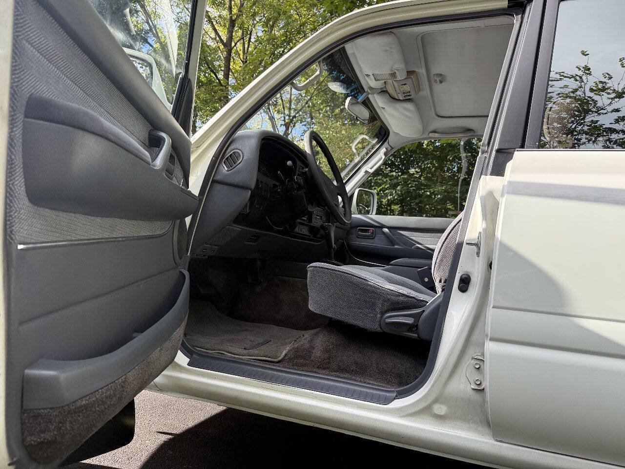 Used 1993 Toyota Land Cruiser AWD/4WD image 49