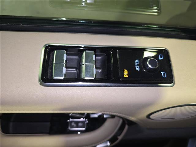 Used 2019 Land Rover Range Rover HSE AWD/4WD image 28