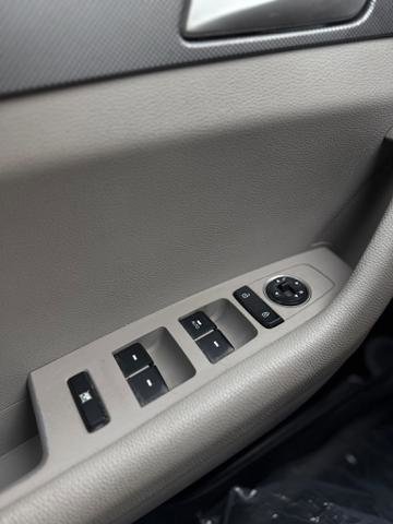 Used 2018 Hyundai Sonata SE image 17