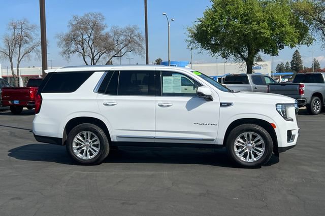 Used 2021 GMC Yukon SLT w/ Rear Media and Nav Package image 3