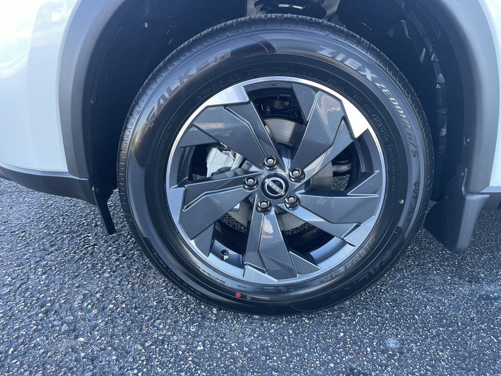 New 2026 Nissan Rogue SV image 24