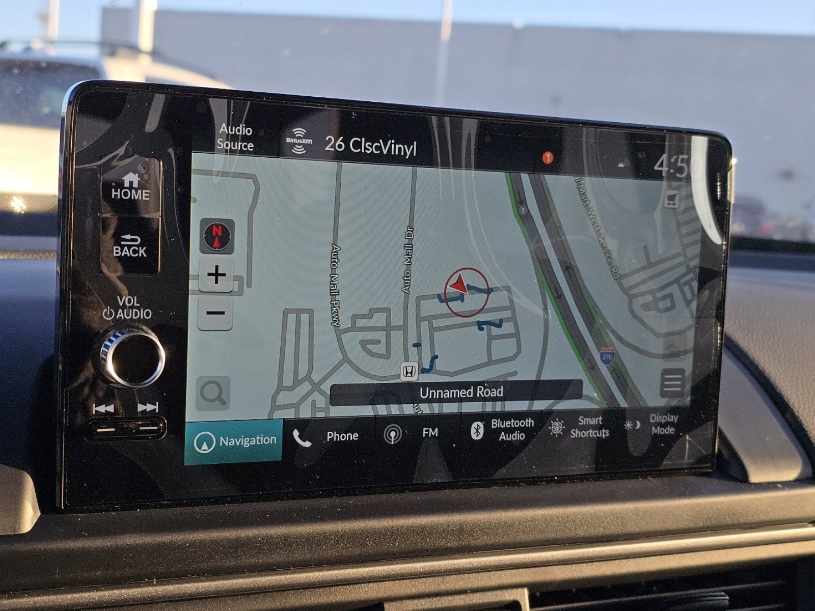 New 2025 Honda Pilot Touring image 5