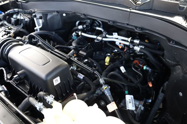 Used 2023 Ford Explorer XLT w/ Equipment Group 202A image 11