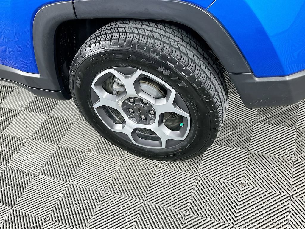 Used 2022 Jeep Compass Trailhawk image 37