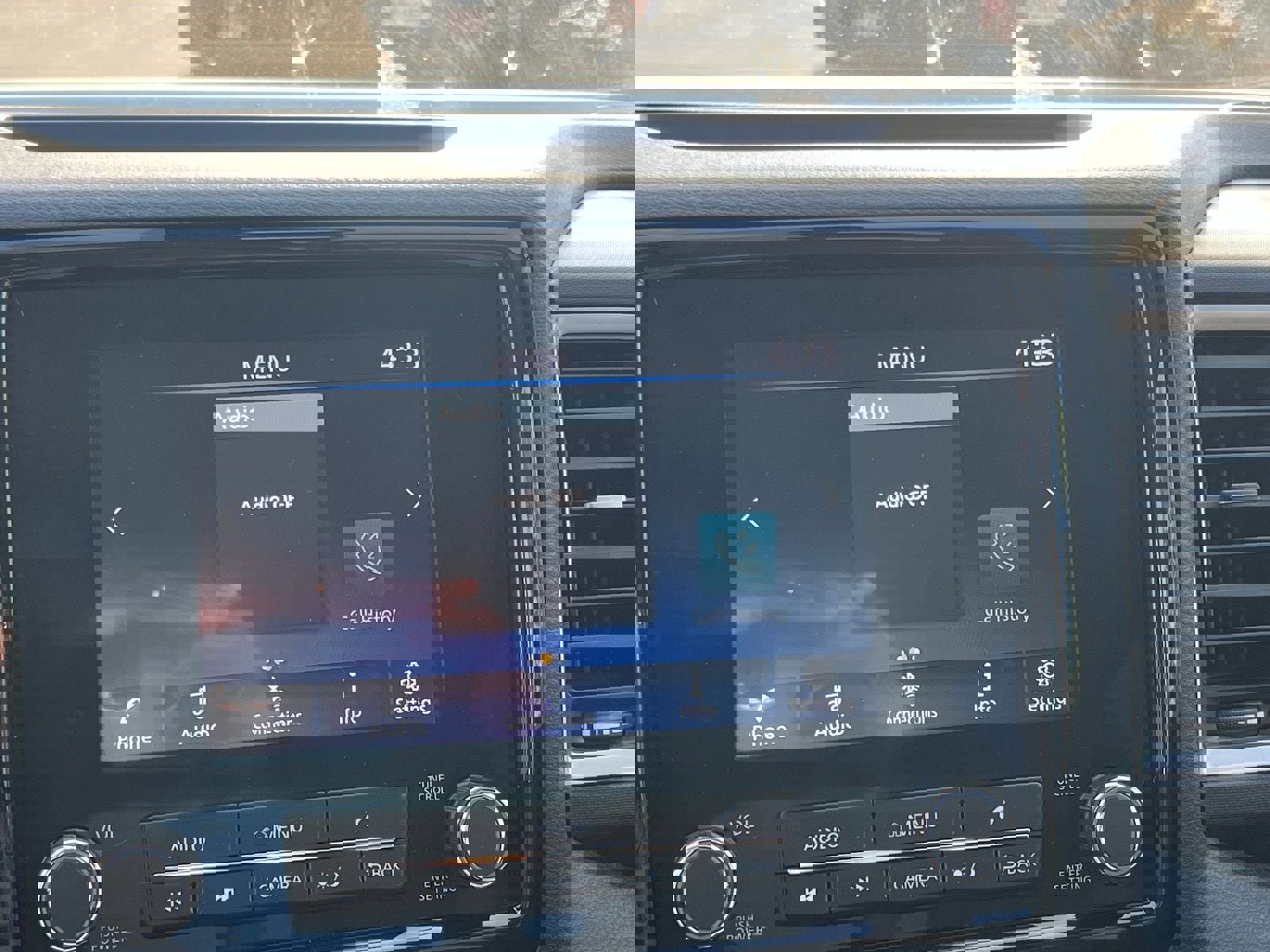 Used 2022 Nissan Frontier SV w/ Technology Package image 30