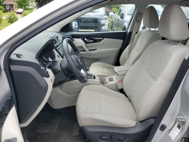 Used 2019 Nissan Rogue Sport SV AWD/4WD image 12