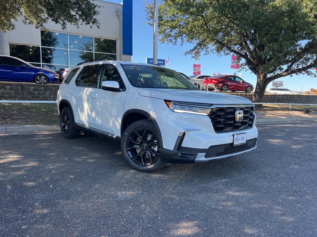 New 2025 Honda Pilot Touring