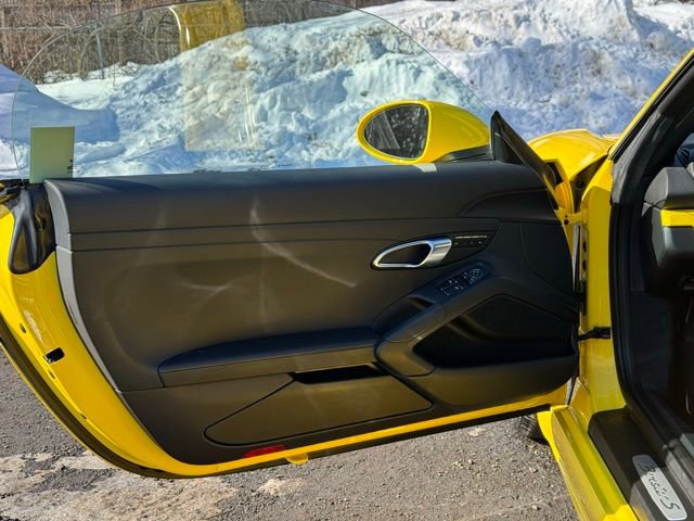 Used 2021 Porsche 718 Boxster S image 10